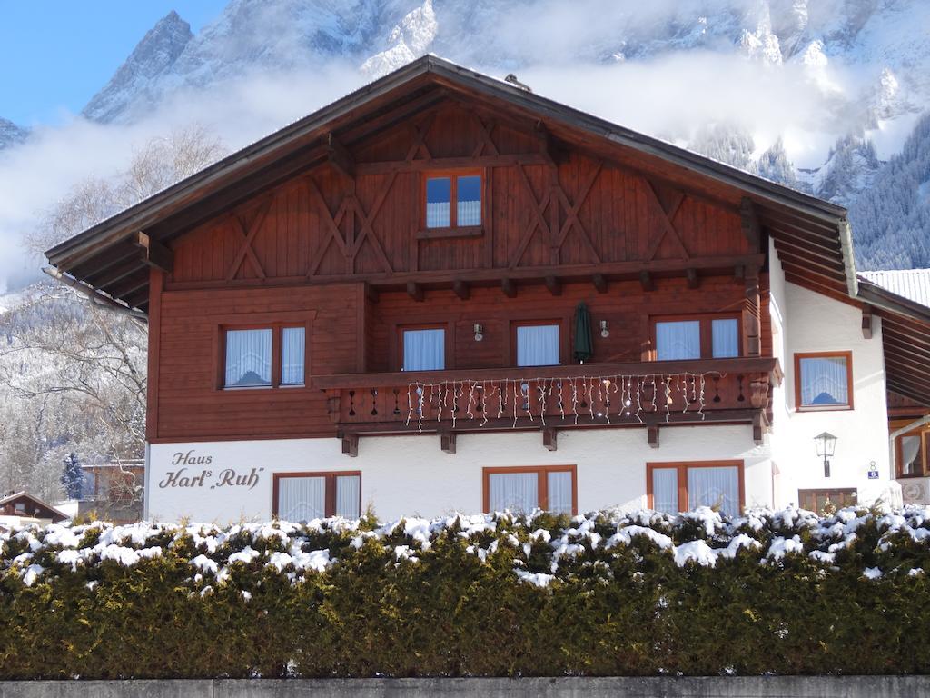 Haus Karl's Ruh Bed & Breakfast Ehrwald Bagian luar foto