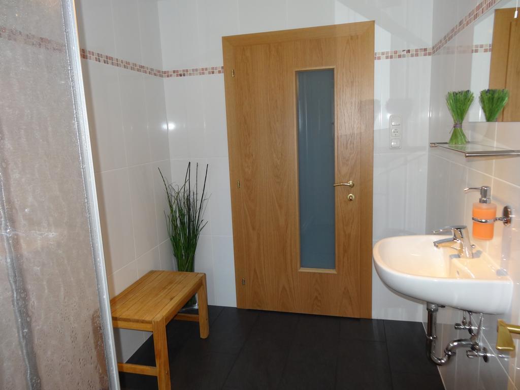Haus Karl's Ruh Bed & Breakfast Ehrwald Bagian luar foto