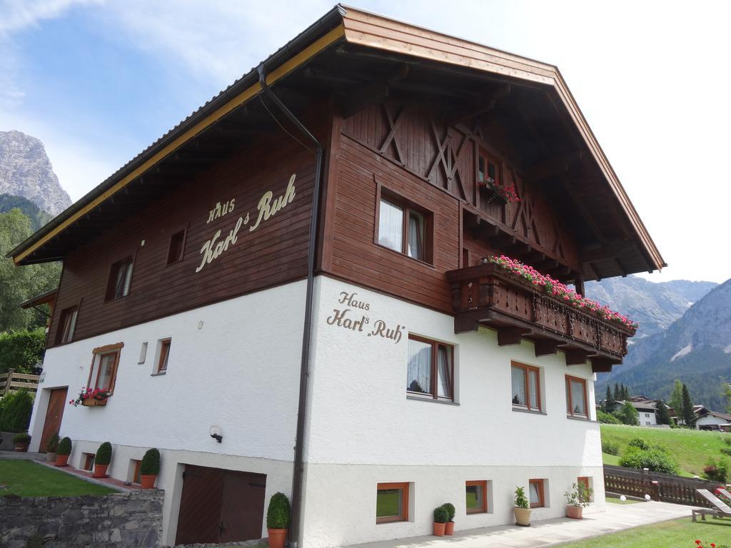 Haus Karl's Ruh Bed & Breakfast Ehrwald Bagian luar foto